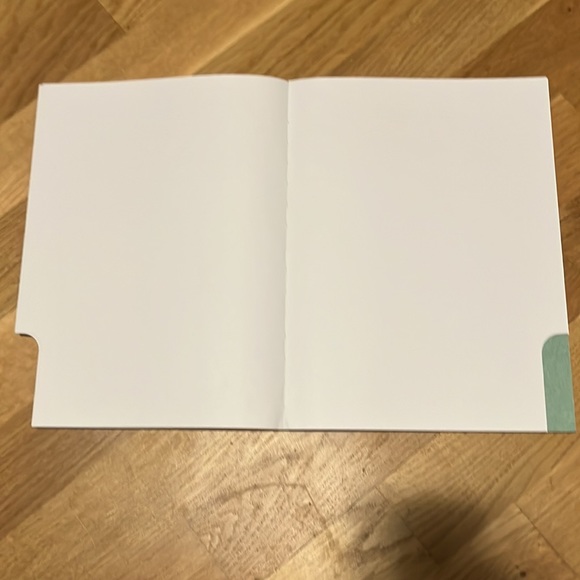 Notebook, Pen & Sticky Tab set - Picture 5 of 14